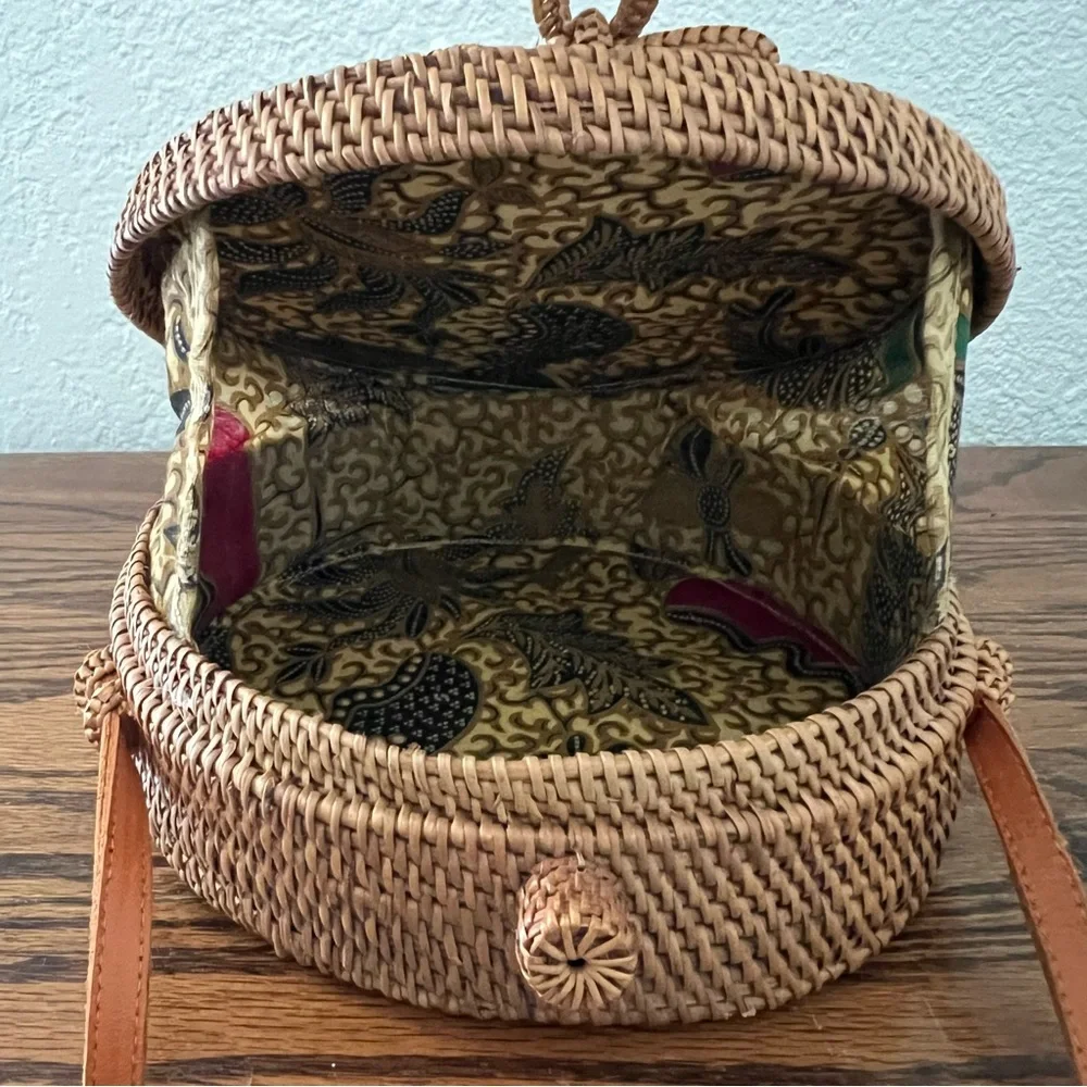 BEACHGOLD woven rattan